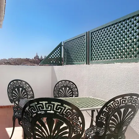 Real Apartment Lissabon